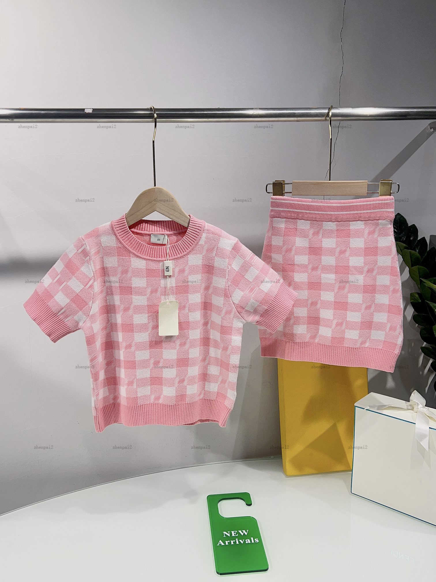 Luxury girls dress summer Knitting design baby skirt set kids designer clothes Multi-color option Short-sleeved T-shirt and skirt