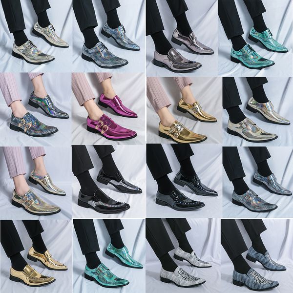 Luxo Men's Patent Leather Shiny Shoes formais Designer de alta qualidade Toe Sapatos de couro Chelsea Sapatos de casamento masculino Mocassi