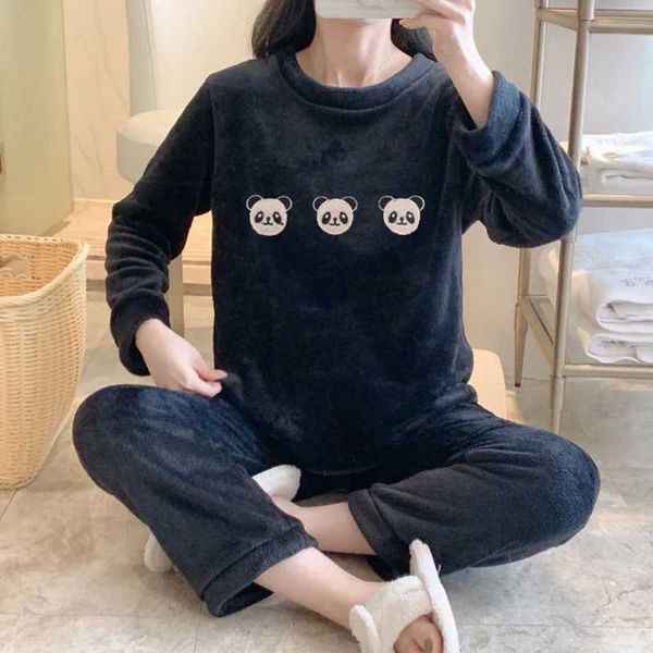 Thickened Warm Sleepwear for Winter Women Pajamas Flannel Cartoon Panda O-Neck Coral Velvetplus Winter Pajamas Ladies Offer XlC241209C250109