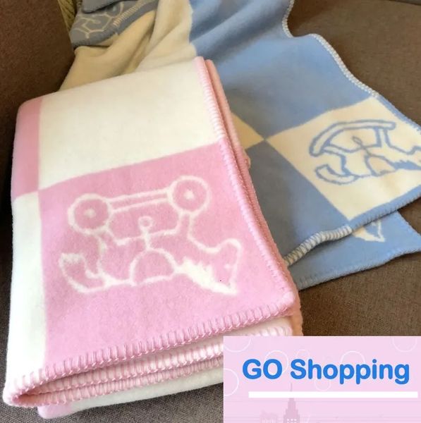 Top Designer Blankets New Baby Suitable for 3-6 years old 140-100cm Luxury Letter H Horse Cashmere Soft Pony Pattern Wool Blanket Decorative