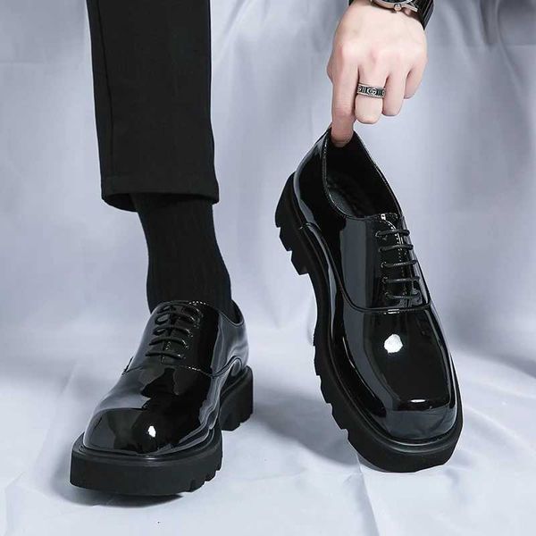 Men Japan Karajuku Korean Style Fashion Streetwear Thick Platform Casual Patent Leather Shoes Male Lace Up Dress Leather ShoesC241202