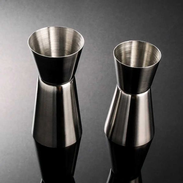 Hot selling stainless steel cocktail cup dual lens beverage spirit measurement swinging cup bar accessories kitchen tools bar gadgets W24082