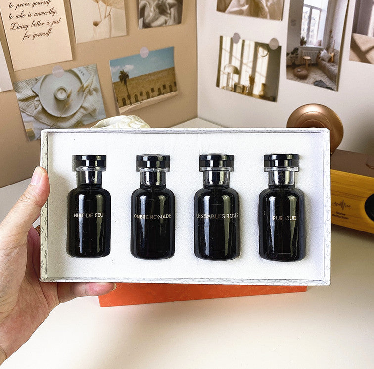 4x30ml Black bottle Perfume Gift Set OMBRE NOMA SABLES ROSE PUR OUD Flora Sparay Suit 4 in 1 with Gift Box Original Semll perfumes long-lasting time
