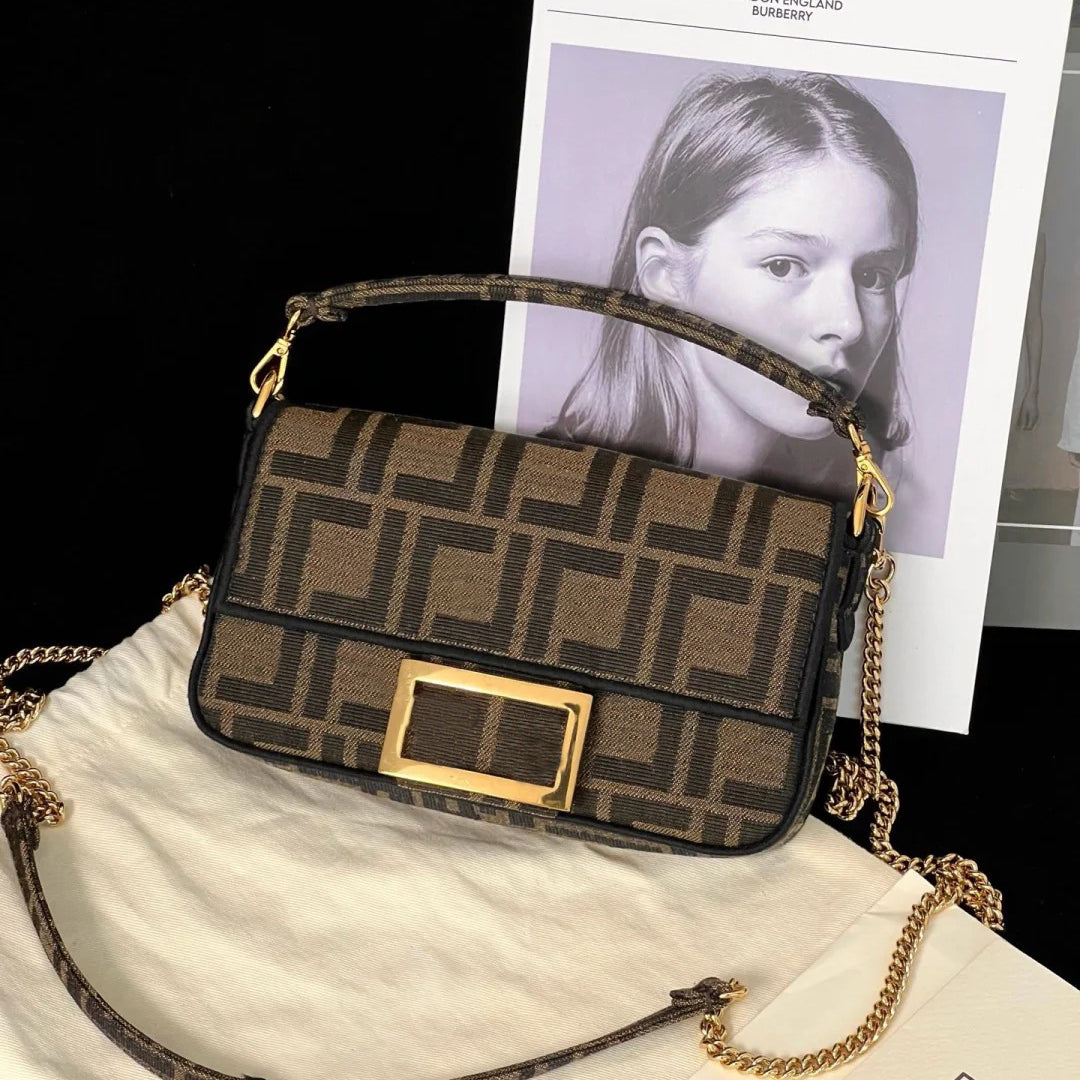 Designer Bag Luxury Shoulder Bag Fashion Baguette Bag Classic Letter Design Gold Buckle Presbyopia Color Blocking Rolled Edge Pattern Fabric Handbag
