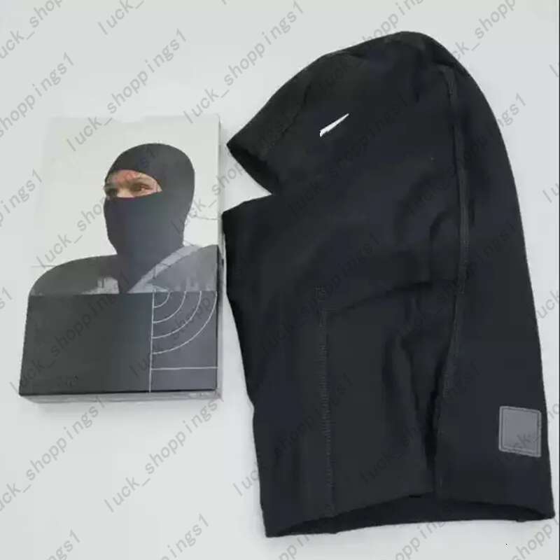Black White Ski Designer Outdoor Cycling Windproof Riding Headgear Brand Sports Face Mask Winter Hat Bonnet Men Neck Gaiter Head Beanie