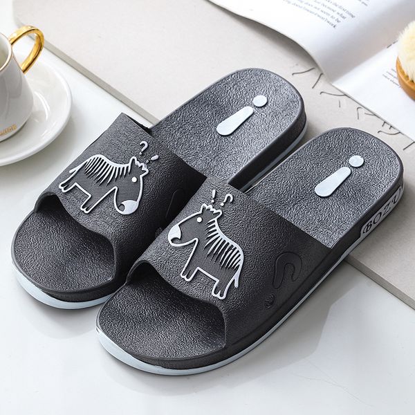 Slippers for men and women in summer cartoon PVC for household use bathroom for couples anti slip and anti odor new style of straight line c