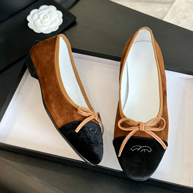 Womens Sandals Slip On With Bow Ballet Shoes Designer Velvet Classic Spliced Loafers Retro Round Toes Leisure Shoe Outdoor Flat Heels With Stitches