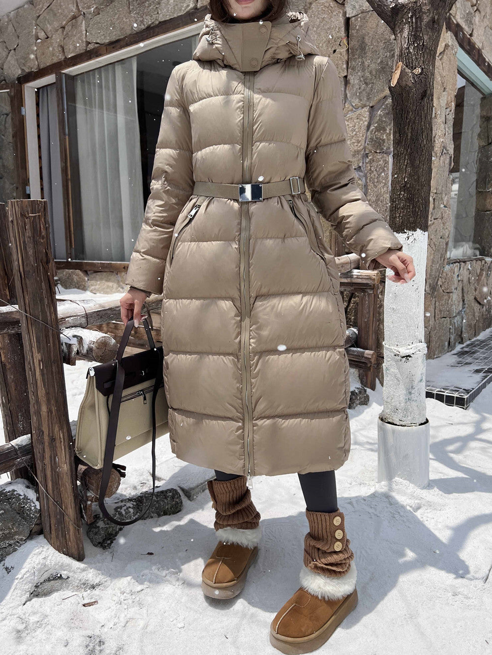Womens Mid Long Down Coat Lightweight Warm Slim Fit Fashion Luxury Elegant Jacket Natural White Goose Down Filling Premium Quality Winter Outerwear