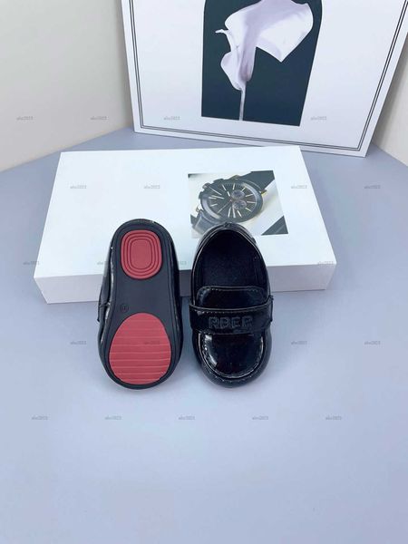 Classics newborn baby shoes designer toddler sneakers Size 21-28 Box Packaging Embroidered letter logo infant walking shoes