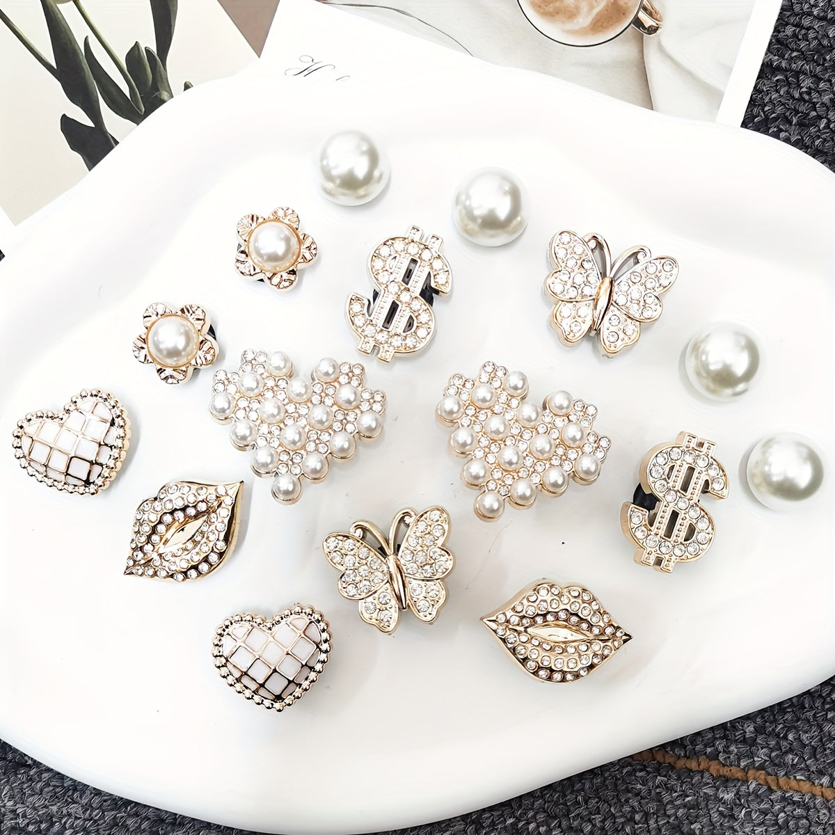 TEMU 16pcs Abs Resin Golden Luxury Lip Dollar Shoe Charms Bling Shoes Decorations Artificial Bead Heart Shaped Shoe Accessories Diy Mutlifunctional