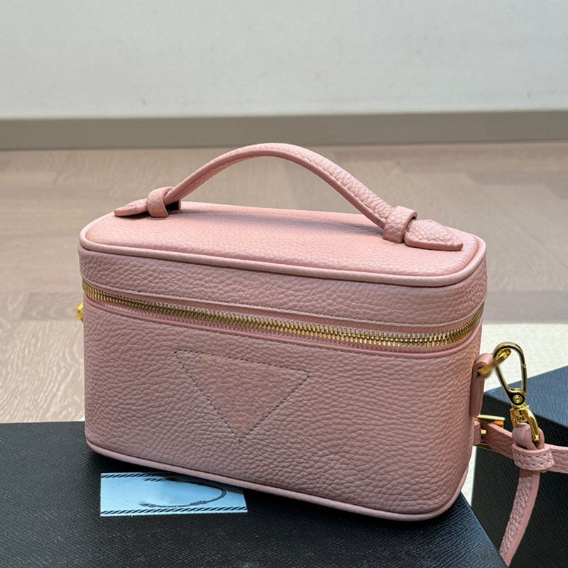 Designer bag quality leather Cosmetic bag Crossbody Bag Shoulder Bag Handle Chain Crossbody Bag saddle bag luxurys Handbagsl Zipper Messenger Bag Fo