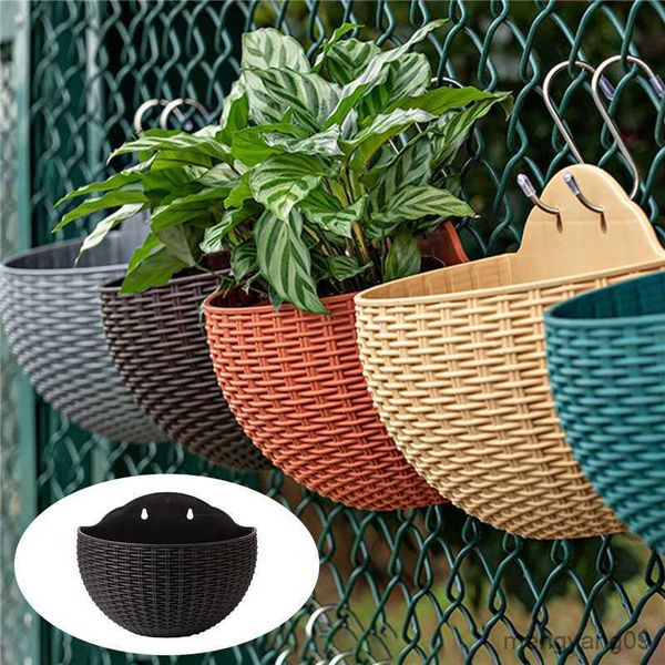 Planters Pots Flower Pot Exquisite Wall-mounted Plastic Wall Hanging Basket Flowerpot for Outdoor Garden Balcony Planter Bucket Home Decor N