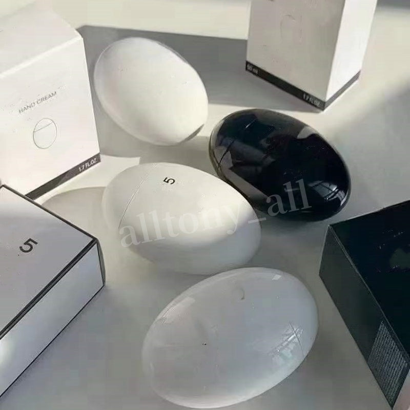 Brand Hand Cream Lotion LA CREME MAIN Black White egg Hand Creams Skin Care 50ml