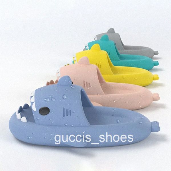 Summer Home Women Shark Slippers Anti-skid EVA Solid Color Couple Parents Outdoor Cool Indoor Household Funny Shoes B19X#
