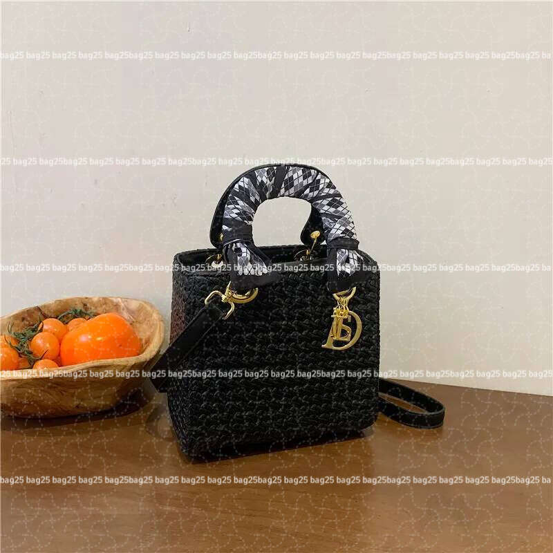 free shipping designer shoulder bags 2025 Spring New Fashionable Knitting Crossbody Artwork Bag for woman white