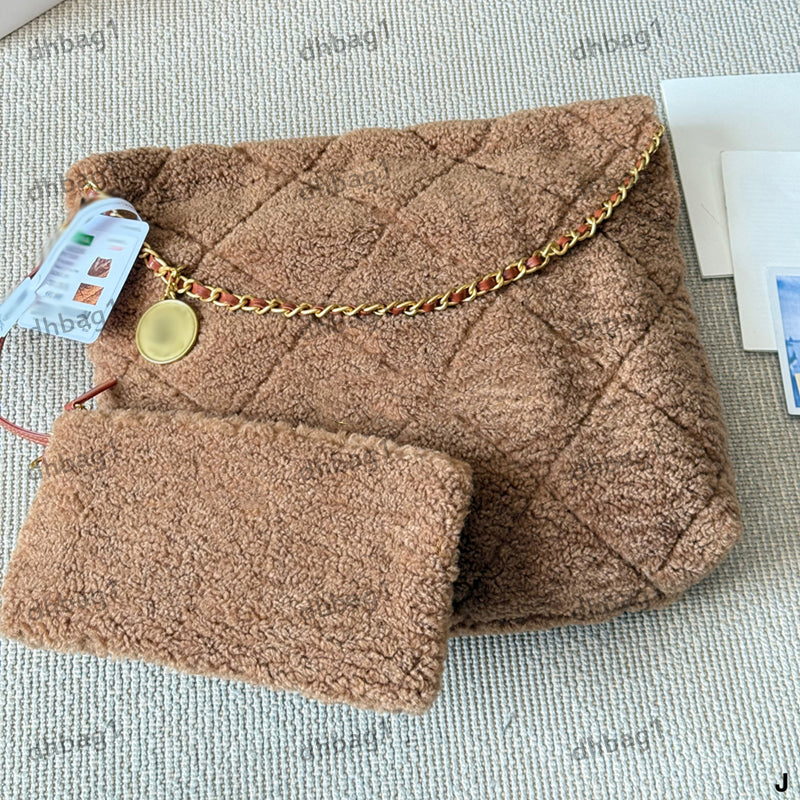 Lamb Wool Womes Shopping Handbag 22 Bag Diamond Lattice Hollow Letters Coin Pendant Metal Hardware Matelasse Chain Designer Tote Shoulder Sacoche Ga