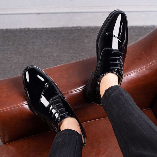 Men Dress Shoes New Leather Shoes Business Matching Clutch Shoes Mens Casual Shoes Lace Up Wedding Shoes Versatile Mens Shoes 241009