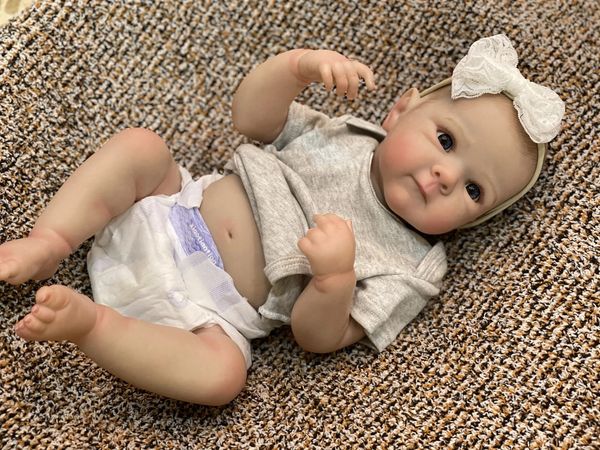 Cuddly Bettie Bebe Reborn Girl Full Body Silicone Doll 50cm Collectible Lifelike Realistic Art Dolls reborn 240325