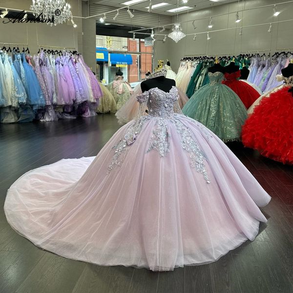 2025 Beauty Off Ombro Mangas cheias vestido de bola de coração Quinceanera vestidos de pérolas de miçanos de pérolas