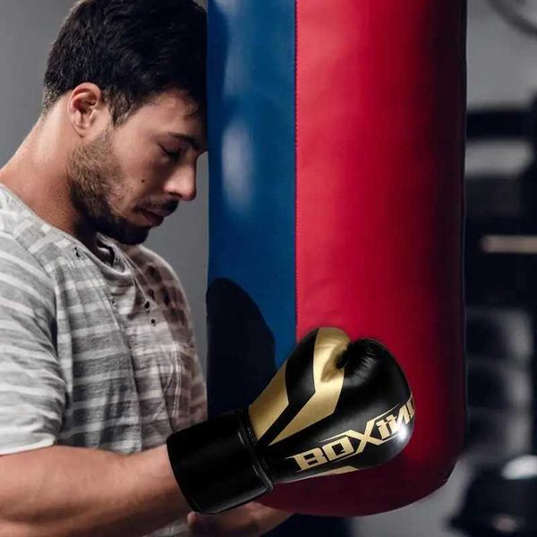 Boxing gloves boxing gloves mens womens ventilated palms genuine leather heavy-duty boxing adjustable shoulder strap boxing gloves W241010