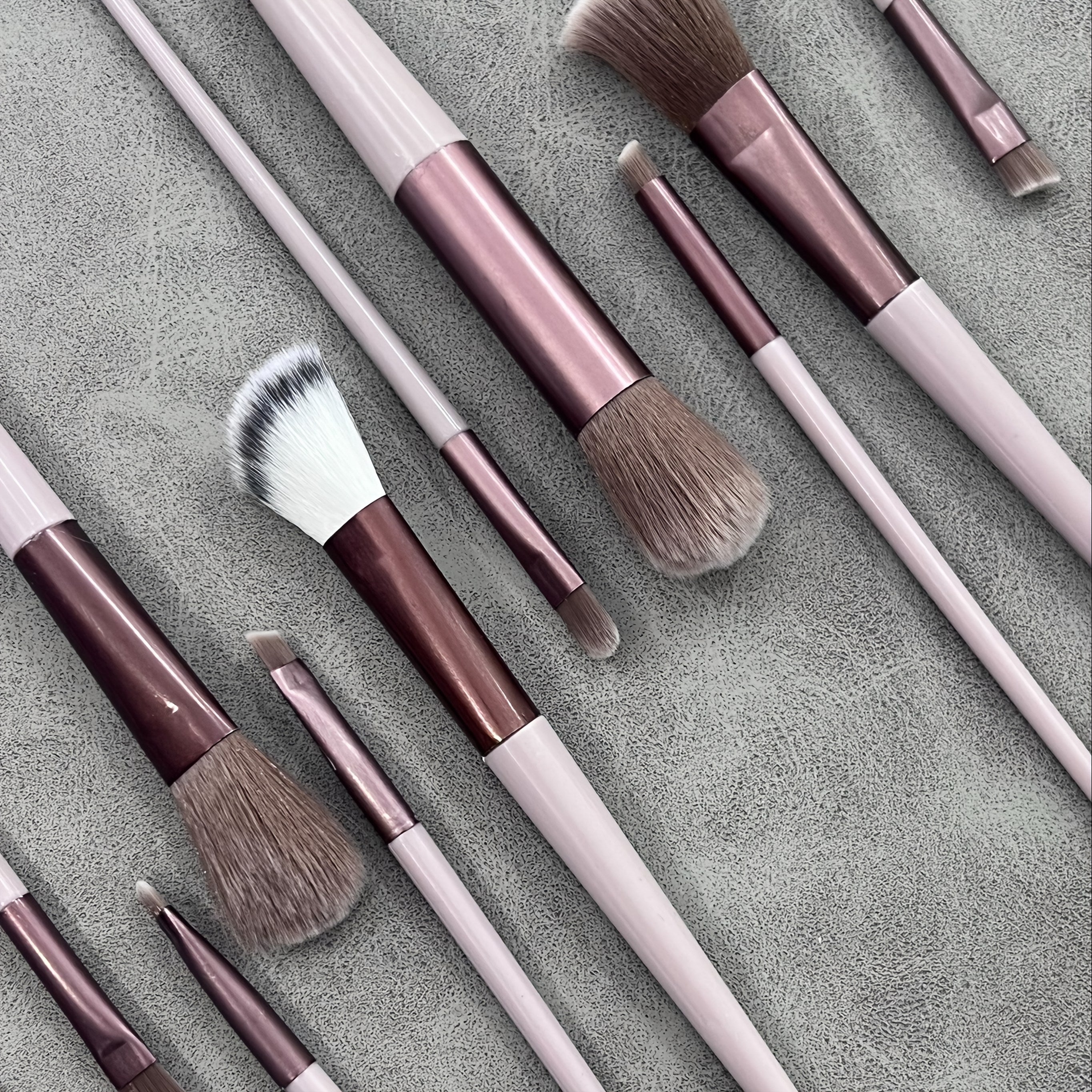 TEMU Valentines Day Gift-professional Makeup Brush Set - Soft Polyester, Hypoallergenic Nylon Bristles For , Suitable For All Light Beige Types, ,