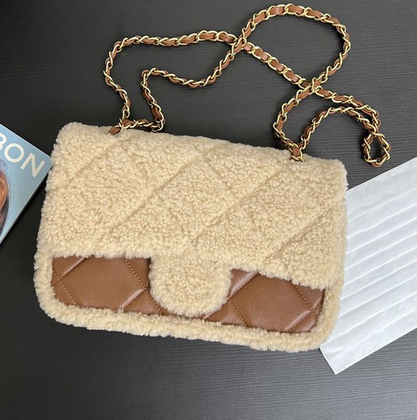 Elegant Winter Shearling Crossbody Bag | Lambskin Flap Design 18cm Shoulder Handbag with Chain