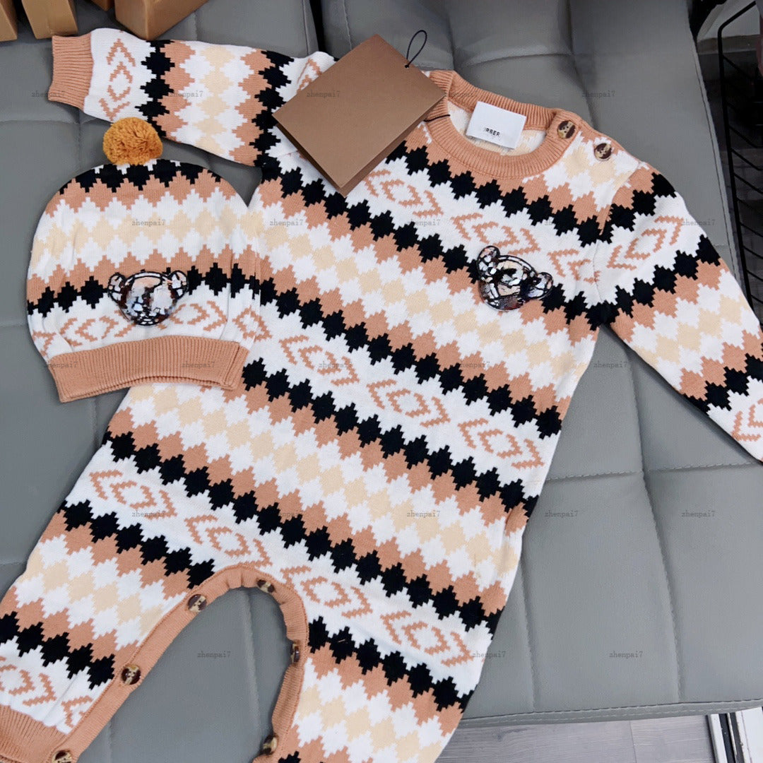 Top newborn jumpsuits Arrangement Design toddler romper designer Baby clothing Knitted suit infant bodysuit And hat A378X11N097