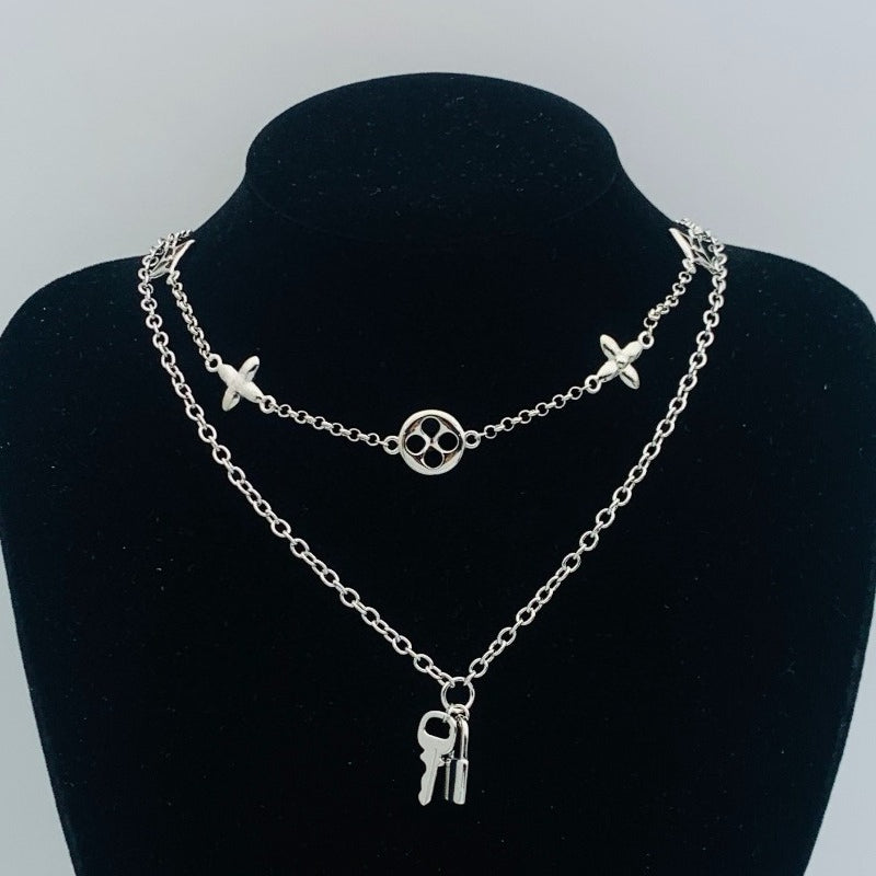 Luxury Charm Chain Necklace Brand Designer Sweater Chain Gold Silver Plated Stainless Steel Pendant Chokers Fashion Women Men Jewelry Accessories Hi