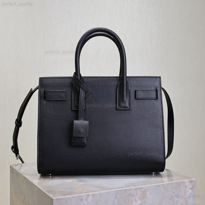 12A This creative bag designed with care by the designer, made of high-quality leather, can be used as a handbag or a crossbody bag, depending on yo