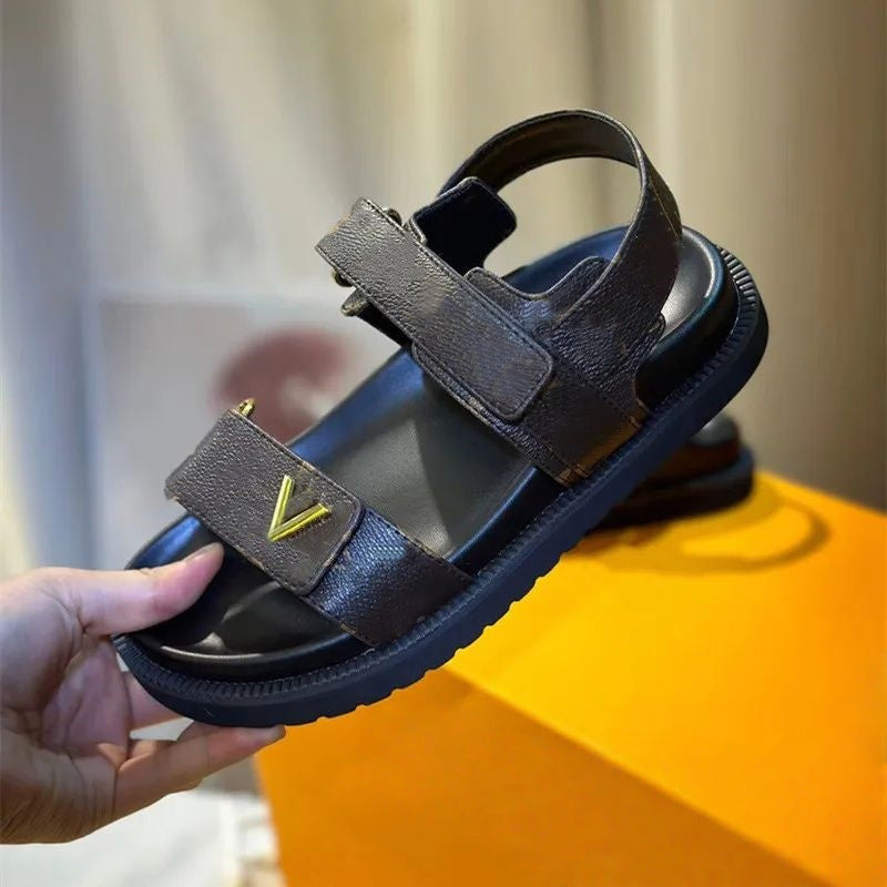 Women and Man sandals Designer sandals Flat bottom slipper platform casual beach Leather shoes summer pool dress Tor sandal famous outdoor lovers br