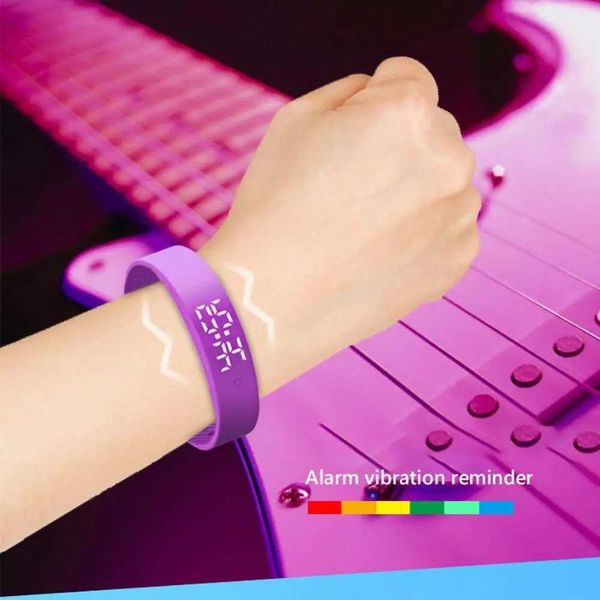 Wristband V9 Body Temperature Monitor Temperature Gauge Vibration Aluminum Smart Bracelet Y241114
