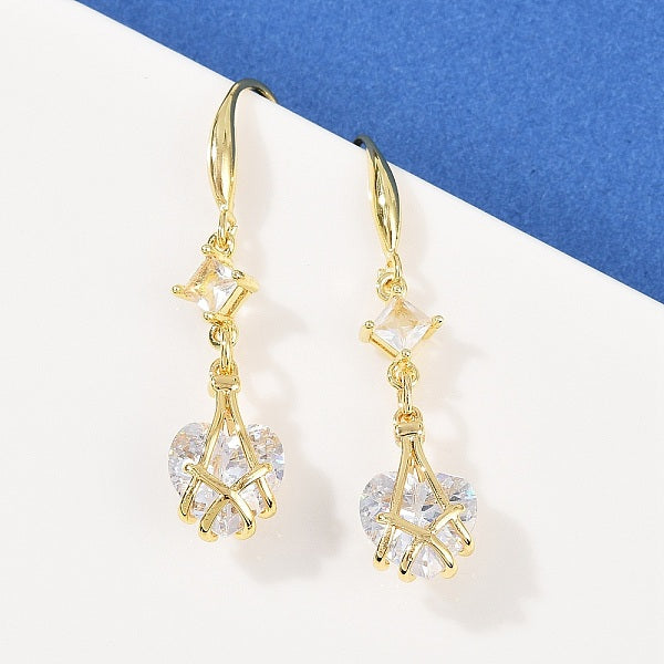 Boucles d'oreilles pendantes en forme de cœur en laiton micro pavé et zircone cubique transparent