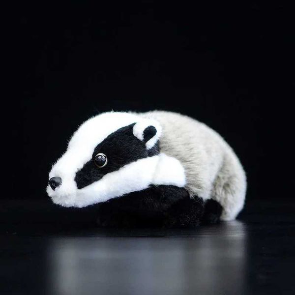 Stuffed Plush Animals 27cm Simulation Badger Plush Toys Cute Life Like Dogs Stuffed Animal Badger Dolls Kaii Toys for Kids Birthday Christma