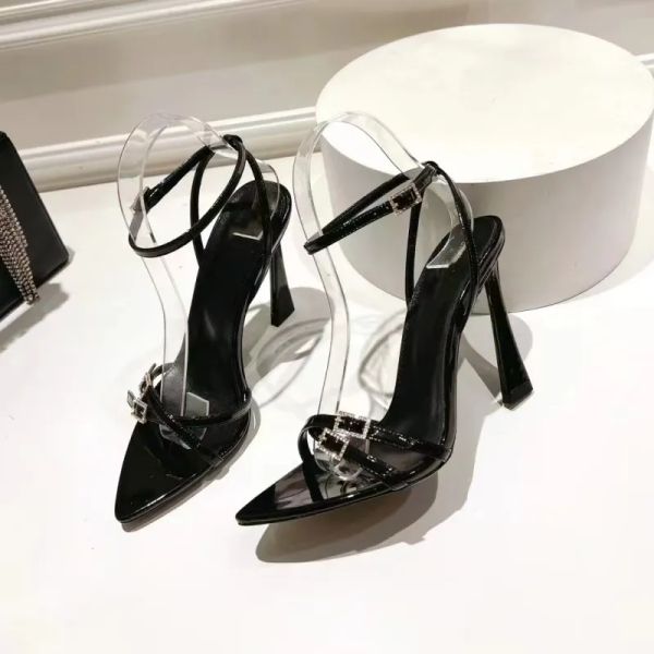 Women Sandals Designer High Heels sandale sandles Shoes Summer Real Leather Brand Pumps Thin Heel Pointed Toe Nude Black Woman Sandal High Q