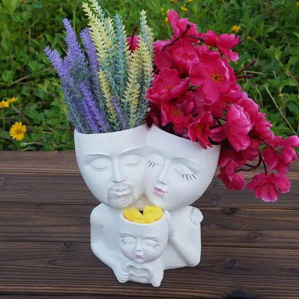 1pc Family Embrace Resin Planter - Decorative Artistic Flower Pot for Indoor-Outdoor Use, Ideal for Succulents & Small Plants, Perfect for H