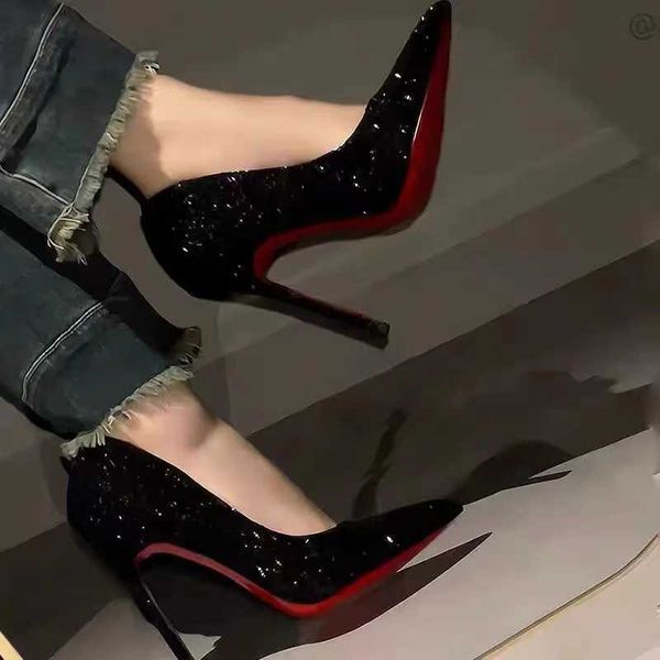 Womens steletto salto alto ponto de moda de luxo sexy shoes femininos de mulheres sapatos femininos y241116