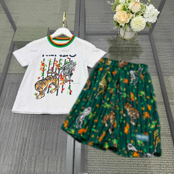 Luxury baby tracksuits Summer boys suits kids designer clothes Size 100-160 CM Tiger pattern print T-shirt and green shorts