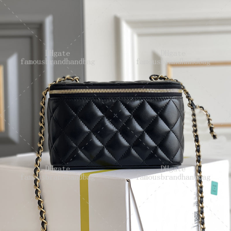 Chain Vanity Case 16CM Lambskin Leather Makeup Bag Mirror Quality Shoulder Bag Luxury Cosmetic Bags With Box 24C19A