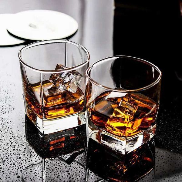 Transparent glass whiskey glass durable crystal square thick bottomed juice drink glass beer tea water 2PCS X241205