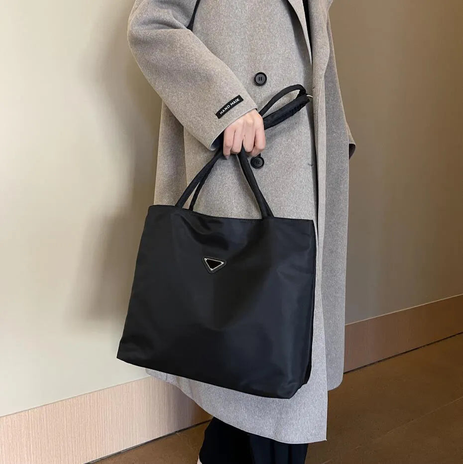 Tote bag Designer bags Fashion Shoulder bag Women Classic Versatile Crossbody Large and Small Canvas Shopping Large Capacity Outdoor Tourism Handbag