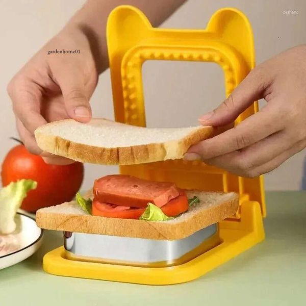 Baking Tools Sand Cookie Cutter Breakfast Maker Bread Mold Toast Cutting Die Dessert DIY Tool Kitchen Gadgets 0711