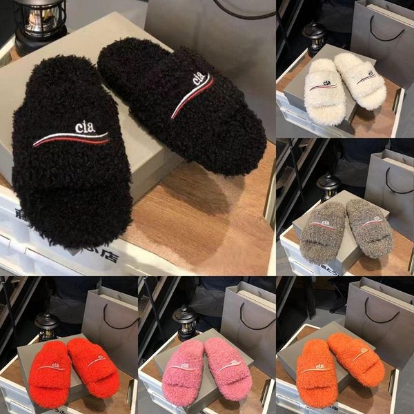 Size 35-45 Luxury Fur Slides Designer men women Slippers Ladies Wool Winter Fur Fluffy Furry Warm Letters Sandals Comfortable Fuzzy Girl Fli