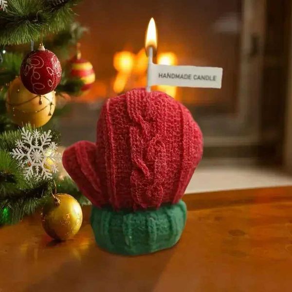 Christmas 3D Wool Gloves Aromatherapy Candles Festival Fragrance Candles Handmade Christmas Decoration Gifts Festival Aromatherapy W240813
