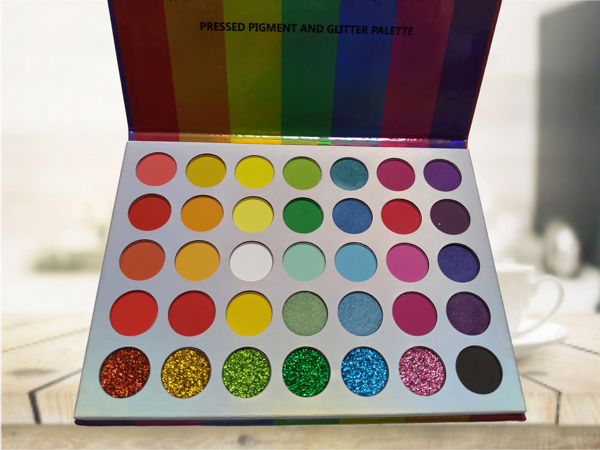 Long-lasting Waterproof Rainbow Eyeshadow Palette High Pigment 35 Shades Matte Shimmer Glitter Bright Eyeshadow Pallet Colorful Makeup
