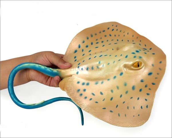 Kitchens Play Food Carp Devil Fish Manta Bat Simulation Aquarium Animal Model Toy Underwater World Children&#039;s Gift 230