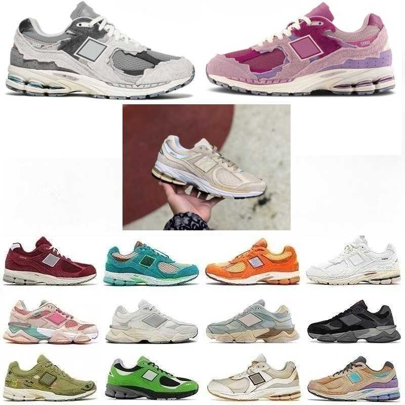 1 2002R 9060 Mens Women Athletic Casual Shoes Triple S Black White Protection Pack Pink Rain Cloud Phantom Sea Salt Sail 2002 Designer Bowling OG Sn