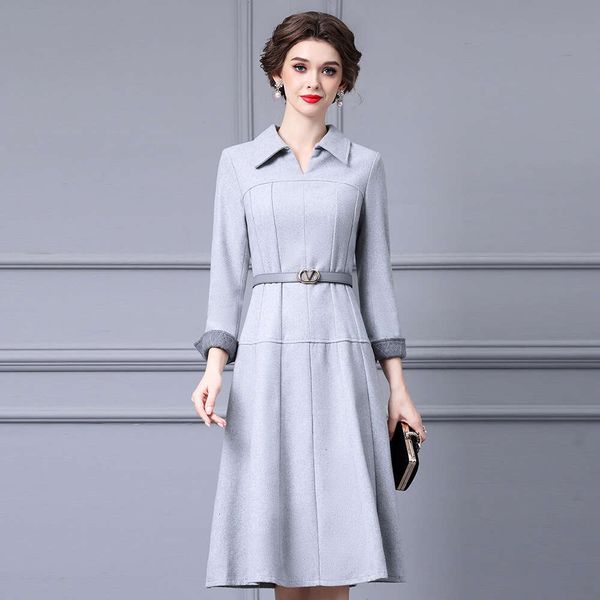 for Women in Spring Autumn 2024 New Style with Sense of Luxury Light Mature Temperament A Waist Cinching and Slimming Commuting Big Swing Dr