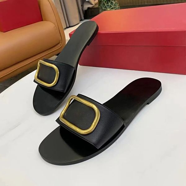 New Designer Sandals Classic Fashion Womens Slippers Leather Decorative Elements Room Indoor Shoes Black Brown V Signature Calfskin Flats Sl