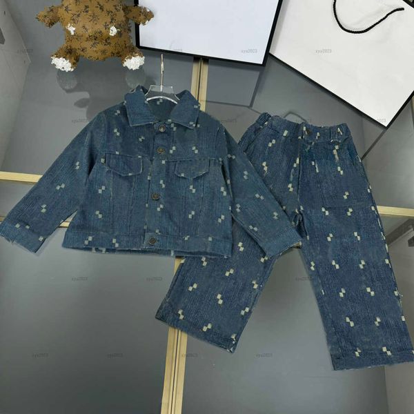 Fashion baby Tracksuits kids designer clothes autumn boys girls zipper coat Two piece set Denim collar jacket and jeans
