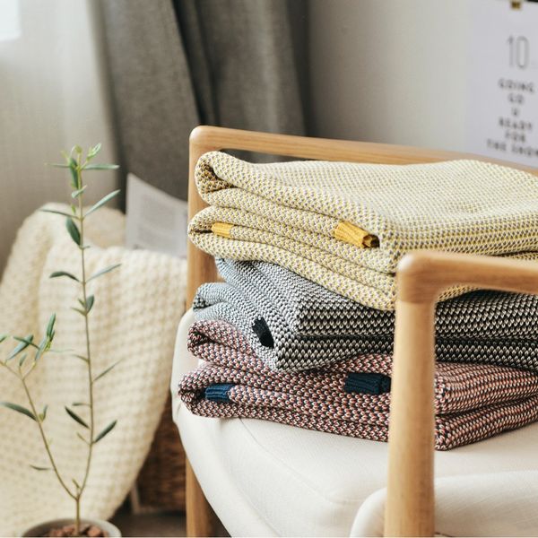 New product: Knitted sesame dot decorative sofa, car cover blanket, photography prop blanket